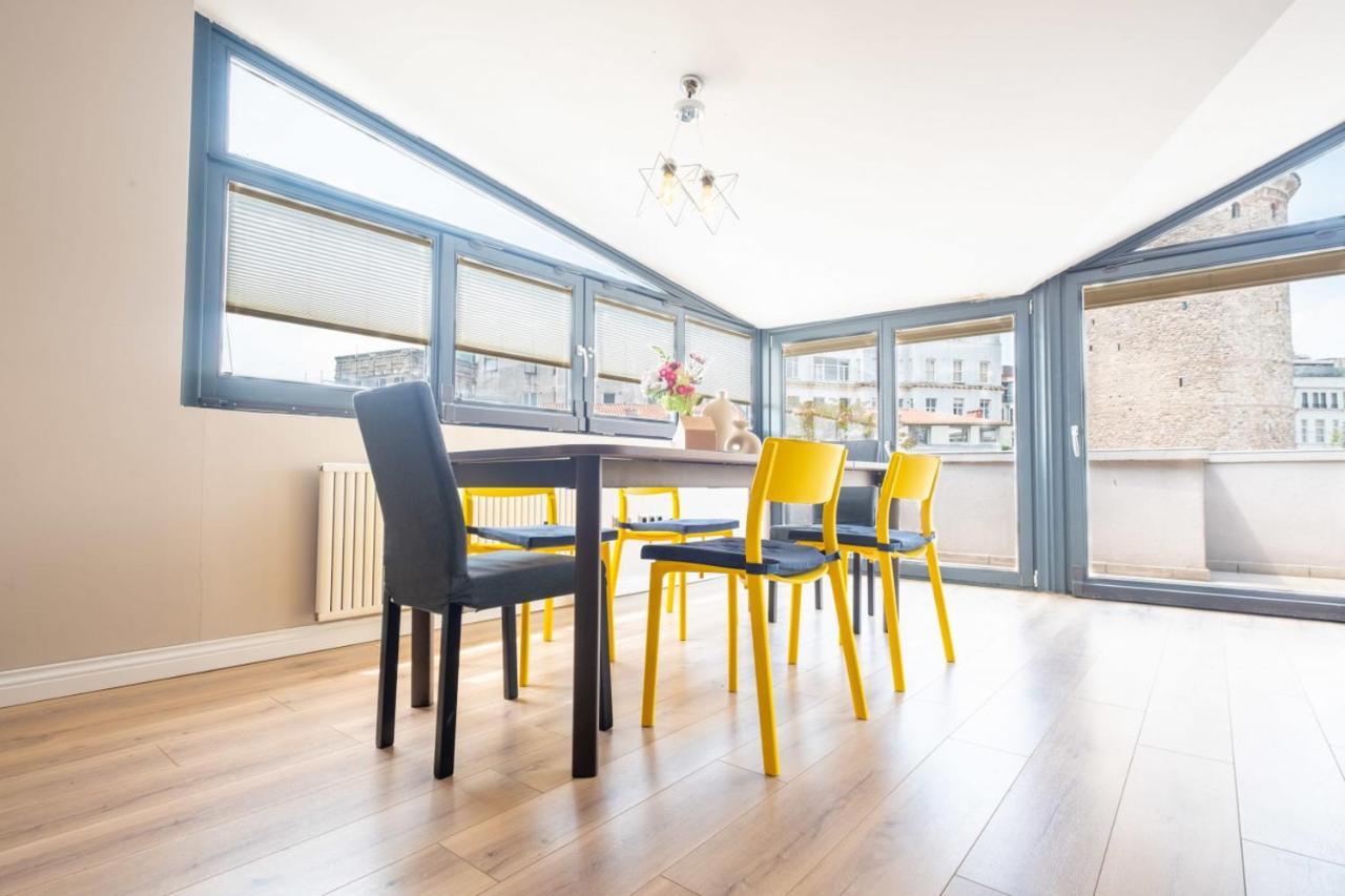 Exceptional Flat With Galata Tower View In Beyoglu