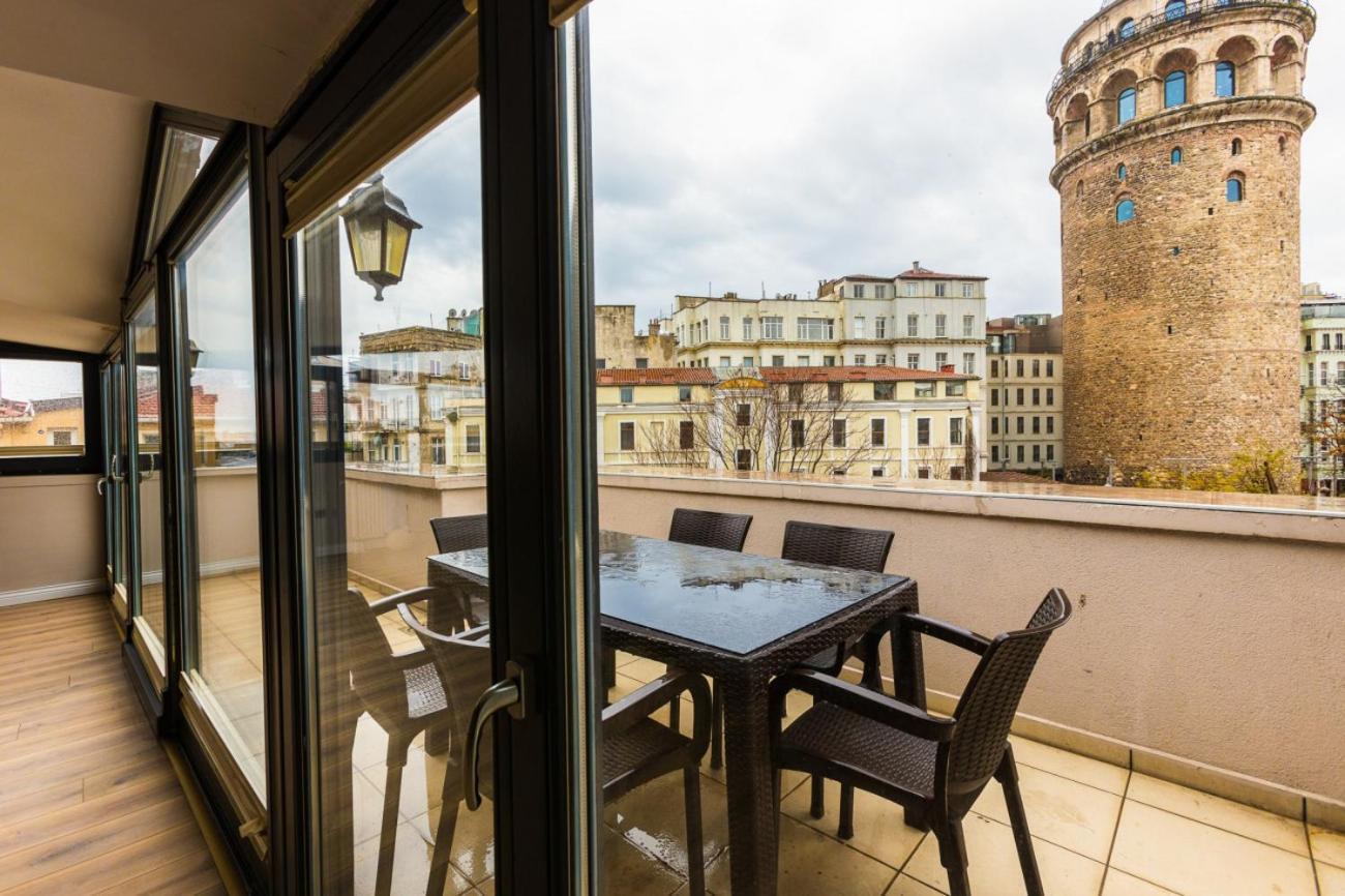 Exceptional Flat With Galata Tower View In Beyoglu